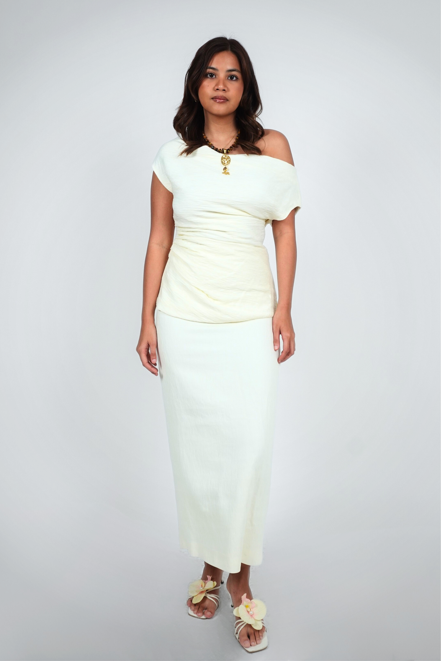 Cream One-Shoulder Textured Set